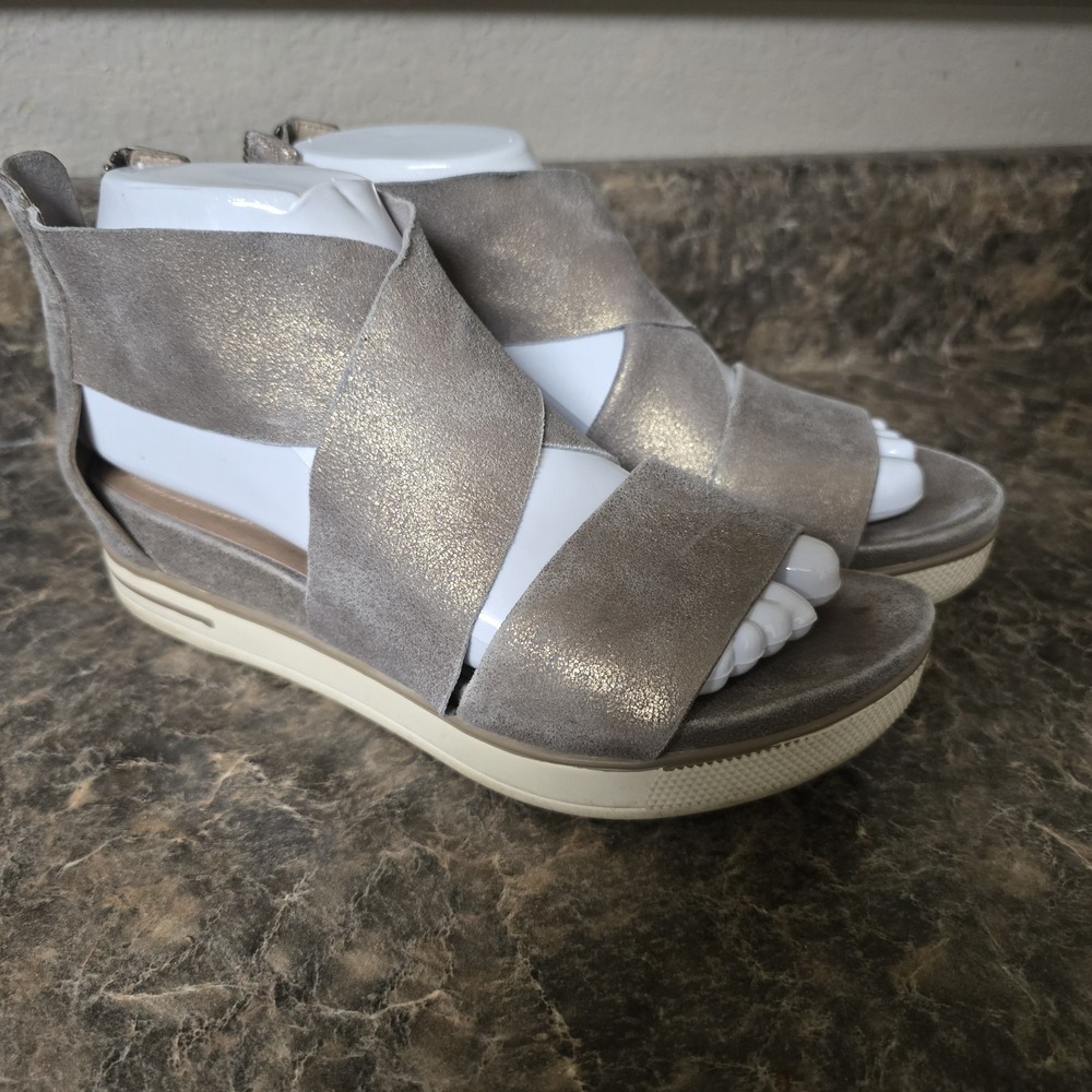 Eileen Fisher Sport Sandals Womens 7.5 Metallic Gray Leather Strappy Back Zip